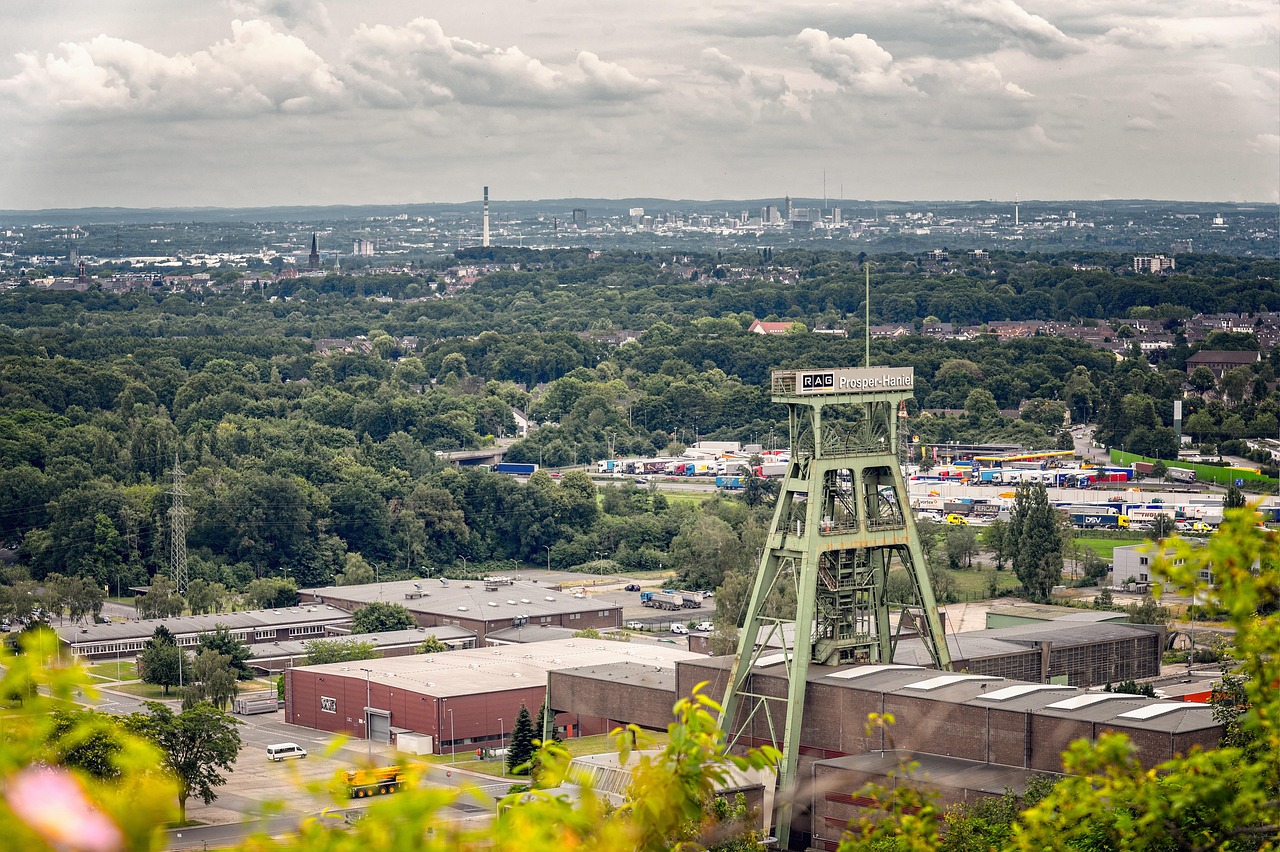 bill, headframe, ruhr area, mining, industry, mine, money, industrial plant, industrial heritage, north rhine westphalia, factory, pott, ruhrpott, conveyor system, prosper haniel, rag, german coal, dude