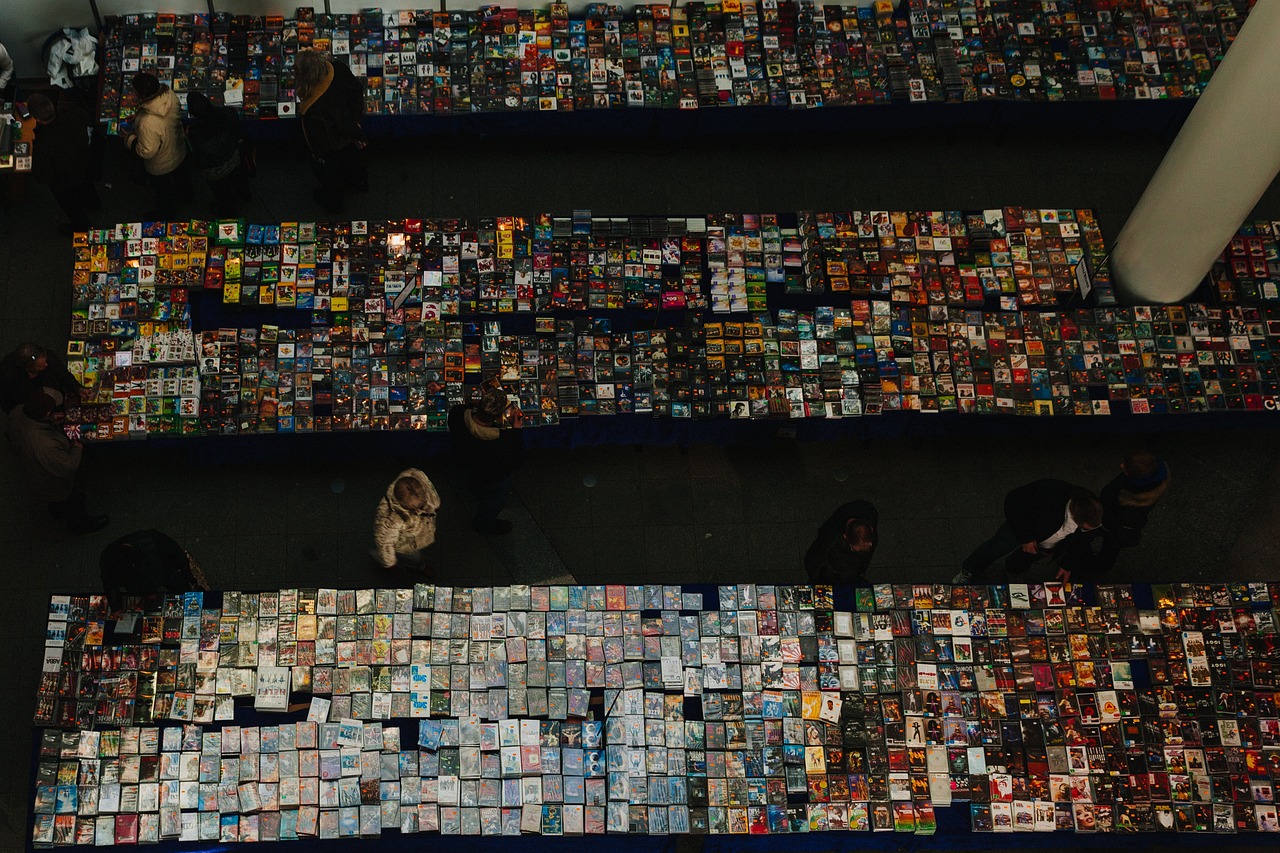 cds, dvds, shopping, shoppers, people, aisles, cds, cds, cds, cds, cds, dvds, dvds, people
