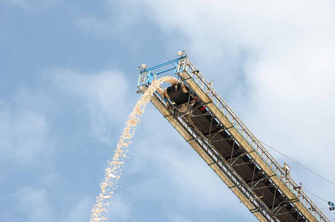conveyor belt, salt, overburden, nature, dump, open pit mining, sand, sky, technology, industry, industrial salt, fertilizer, promotion, salt mining, blue industry