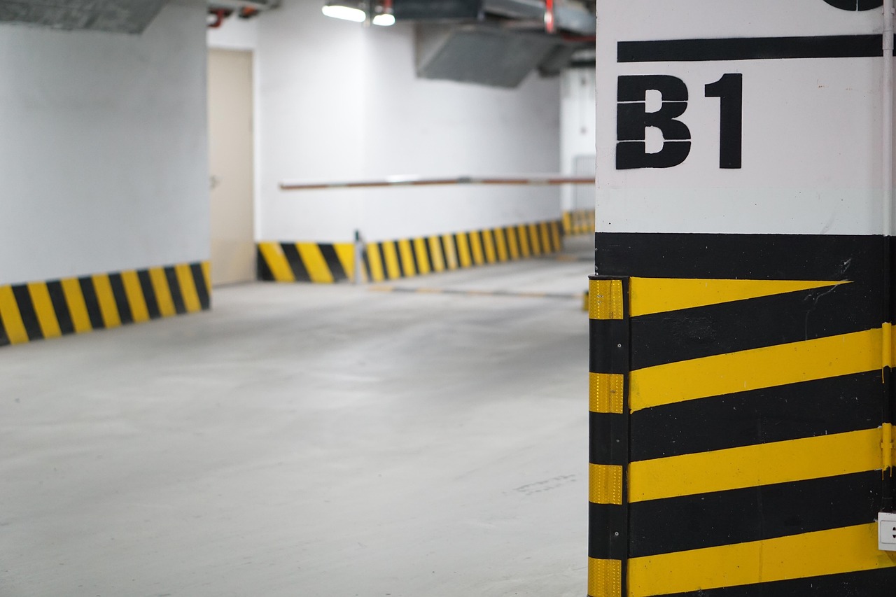 parking lot, underground, garage, car lot, parking lot, parking lot, parking lot, parking lot, parking lot, garage, garage